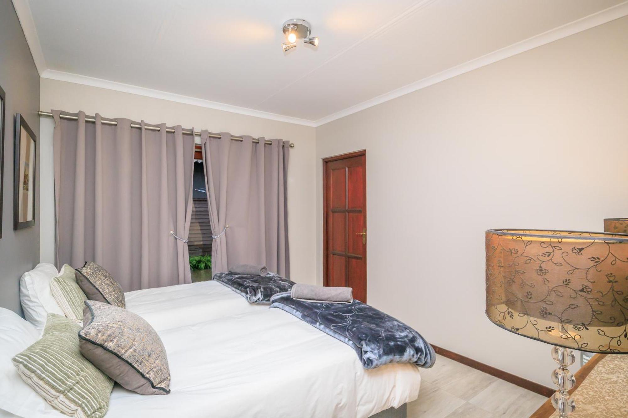 Bunkers Paradis At Pecanwood Hartbeespoort Εξωτερικό φωτογραφία